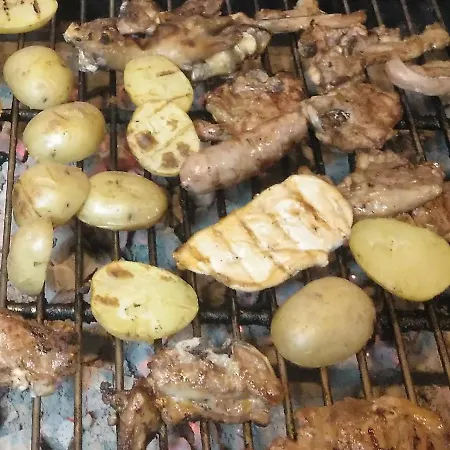 Sant Marcal 게스트하우스